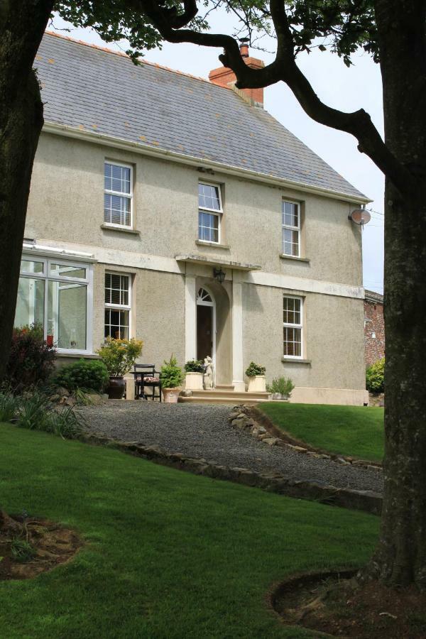 Ty Llwyd Treffynnon Exterior foto